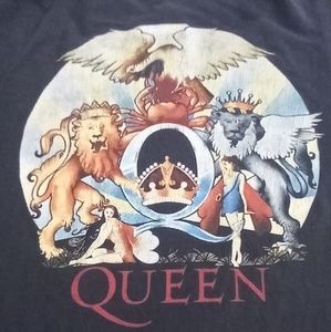 Y2k Queen tee